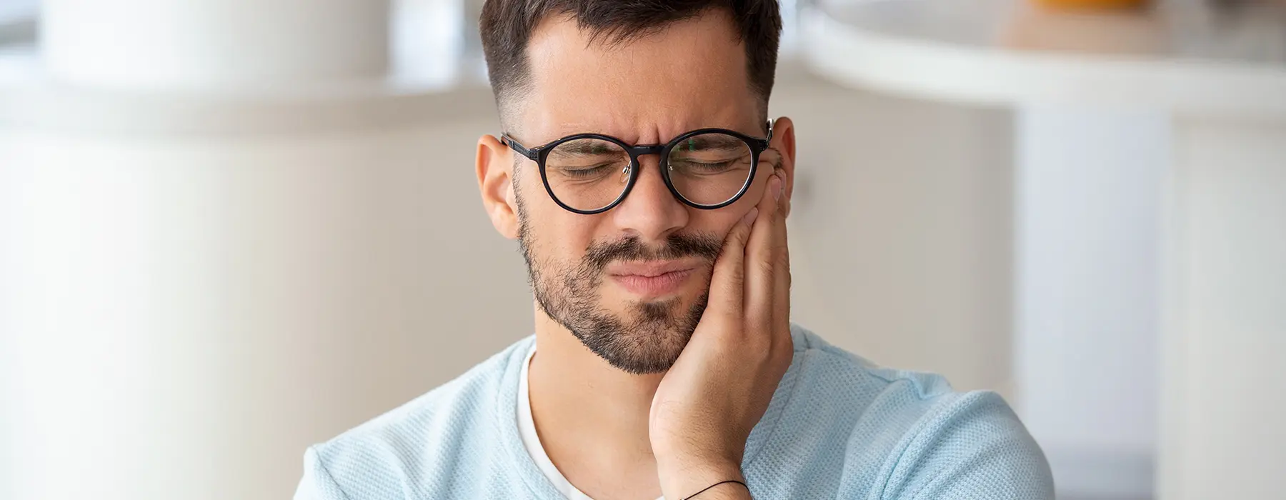 Is Your Mouth Begging for Help? 8 Signs That You Need Dental Implants