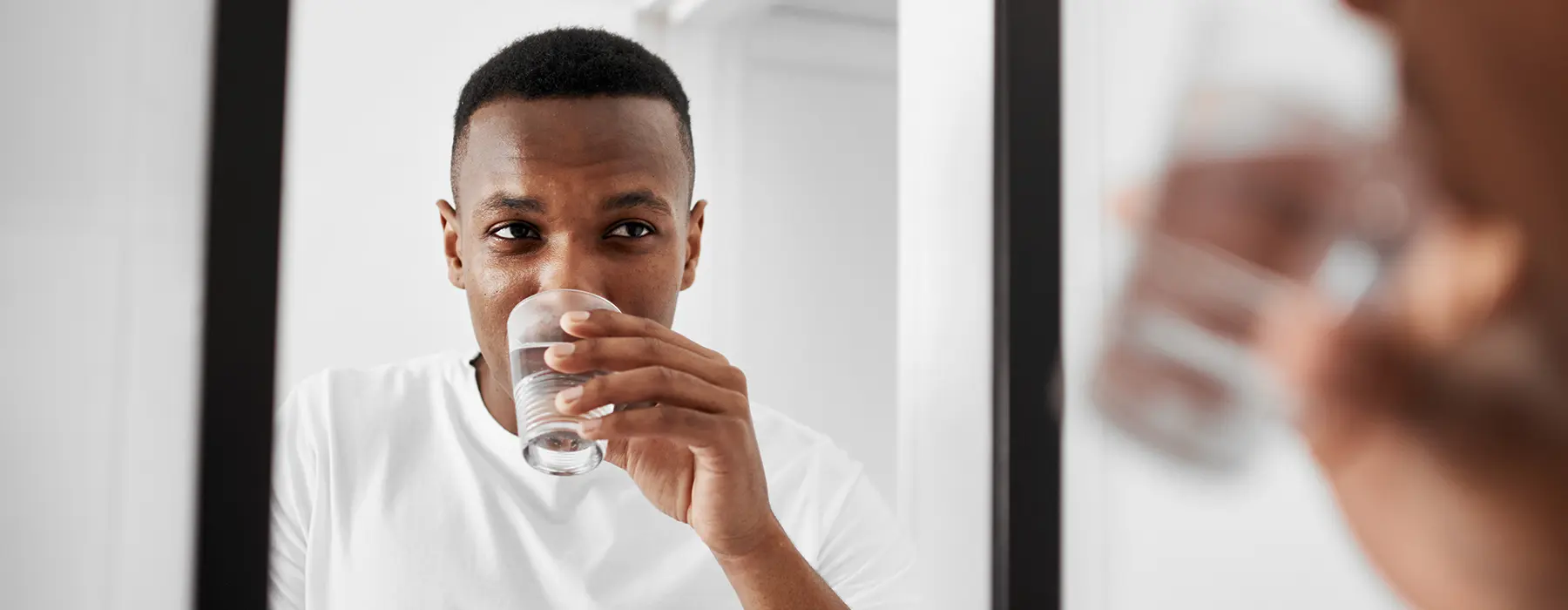 Food Stuck in a Wisdom Tooth Hole? How to Remove It Safely