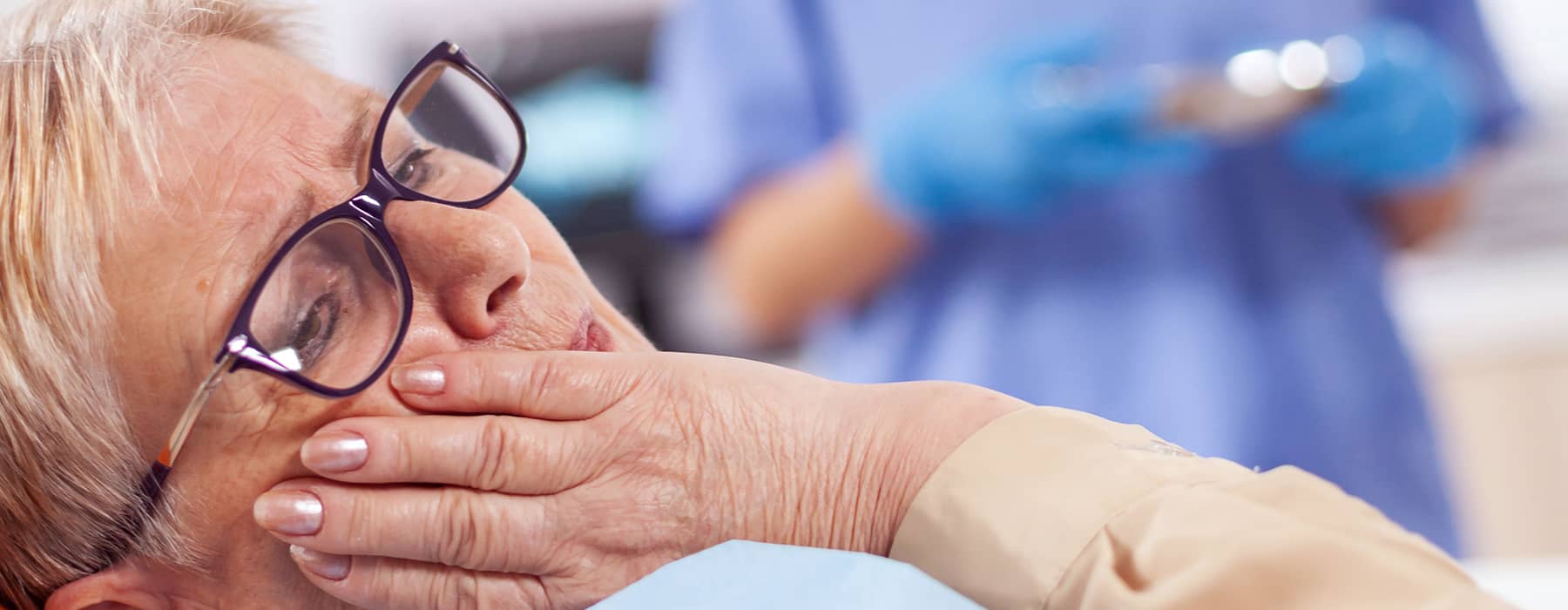 Understanding Dental Implant Failure: Signs, Causes, and Prevention